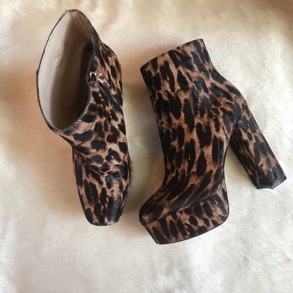 Vince Camuto Leslieon Leopard Platform Sz 7 - Picture 3 of 7